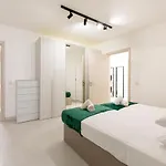 Apartment Beautiful, Cozy Just Off The Promenade & Wifi By 360 Estates