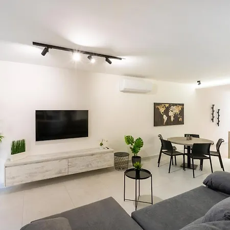 Beautiful, Cozy Just Off The Promenade & Wifi By 360 Estates *