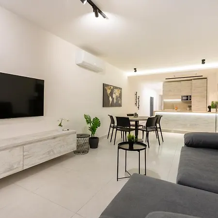 Beautiful, Cozy Just Off The Promenade & Wifi By 360 Estates