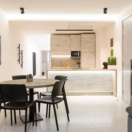 Lejlighed Beautiful, Cozy Just Off The Promenade & Wifi By 360 Estates