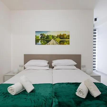 Beautiful, Cozy Just Off The Promenade & Wifi By 360 Estates * Σλιέμα