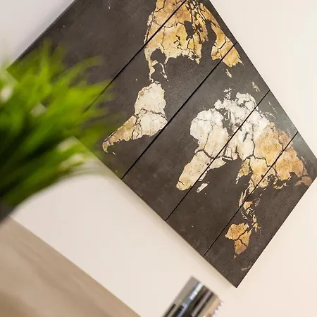 Beautiful, Cozy Just Off The Promenade & Wifi By 360 Estates * Sliema