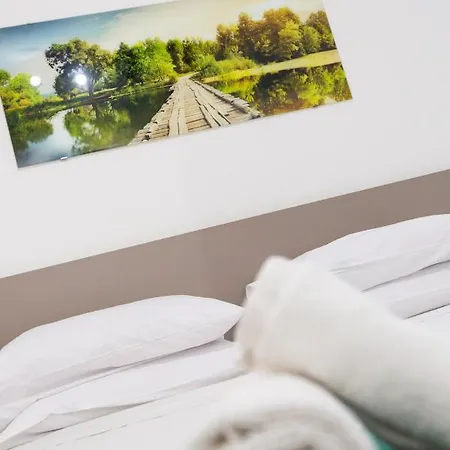 Appartamento Beautiful, Cozy Just Off The Promenade & Wifi By 360 Estates *