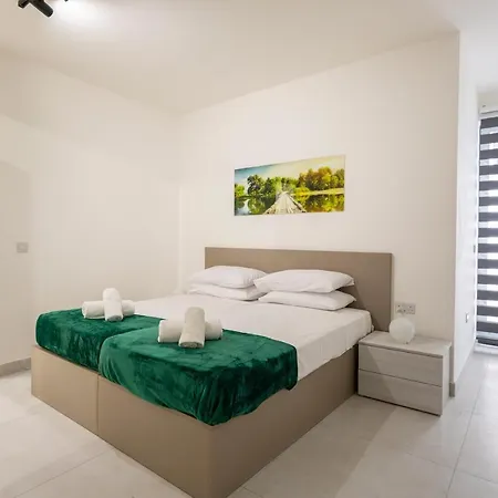 Beautiful, Cozy Just Off The Promenade & Wifi By 360 Estates Διαμέρισμα