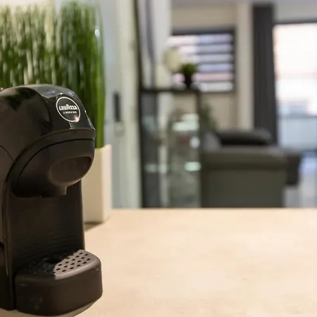 Appartement Beautiful, Cozy Just Off The Promenade & Wifi By 360 Estates